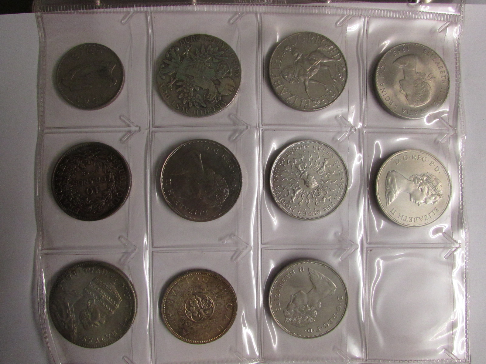 A black ring binder of crowns and silver, nickel silver and bronze foreign currency and other - Image 5 of 22