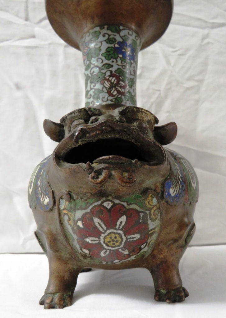 Chinese or Japanese bronze vase with flared neck and an oval body modelled as a grotesque animal - Image 3 of 7