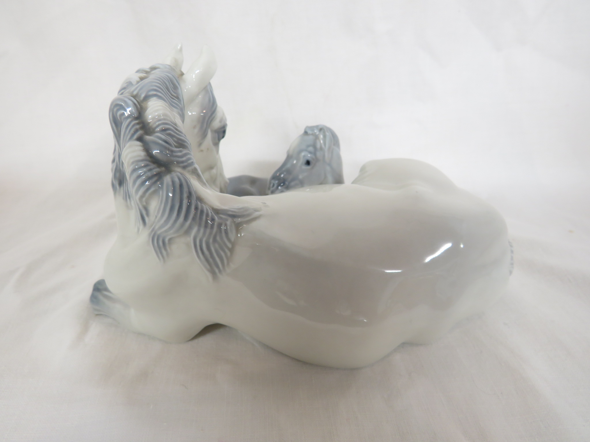 Royal Copenhagen porcelain figural group of mare and foal, numbered 4698, (length 18cm, height - Image 3 of 5