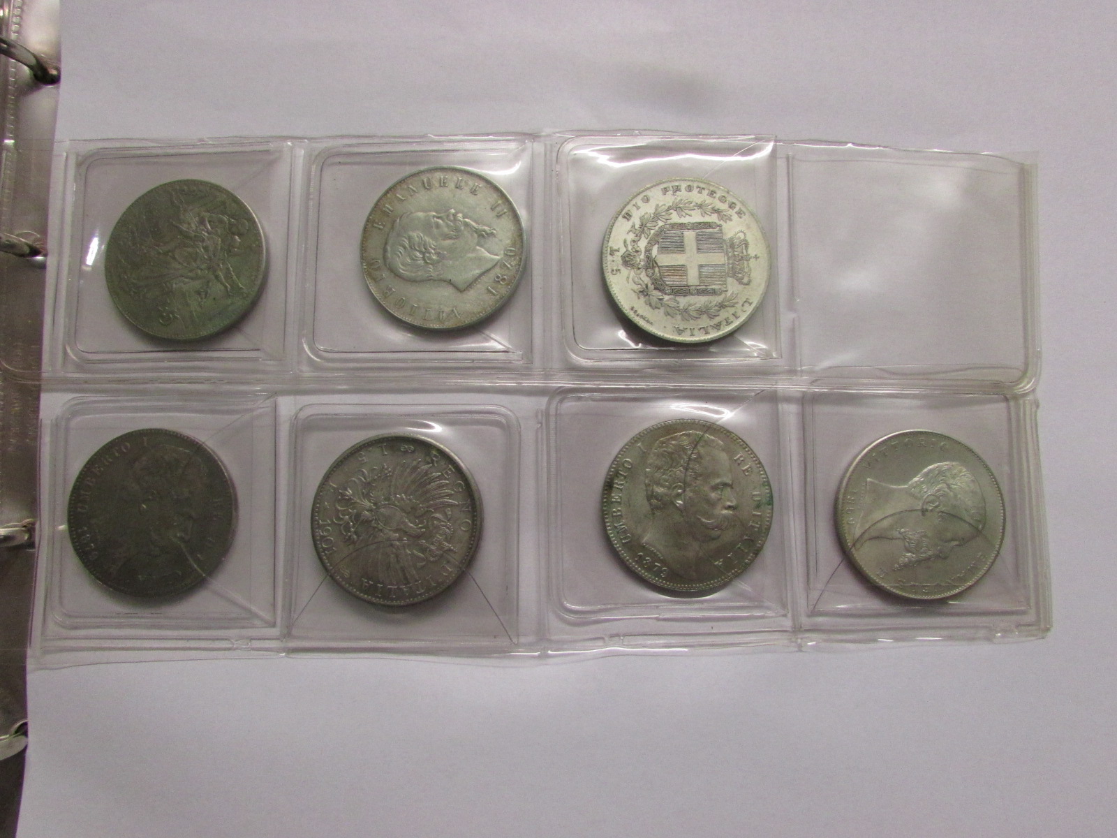 A black ring binder of crowns and silver, nickel silver and bronze foreign currency and other - Image 13 of 22