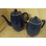 Moorcroft pottery powder blue coffee pot (height 21.5cm) and hot water jug (height 18cm)
