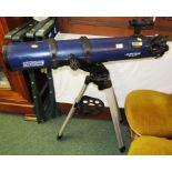 MEADE JUPITER DS-114 TELESCOPE ON TRIPOD