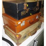 THREE VINTAGE TRAVEL CASES