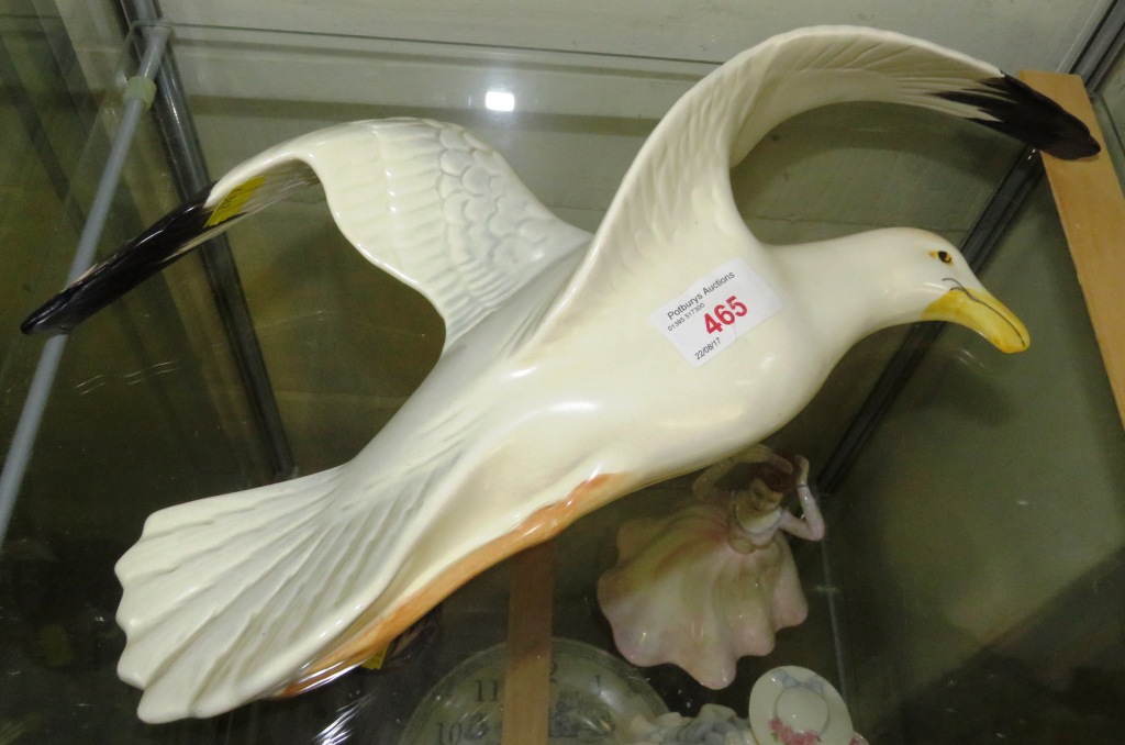 BESWICK CERAMIC WALL PLAQUE OF FLYING SEAGULL, NUMBERED TO REVERSE