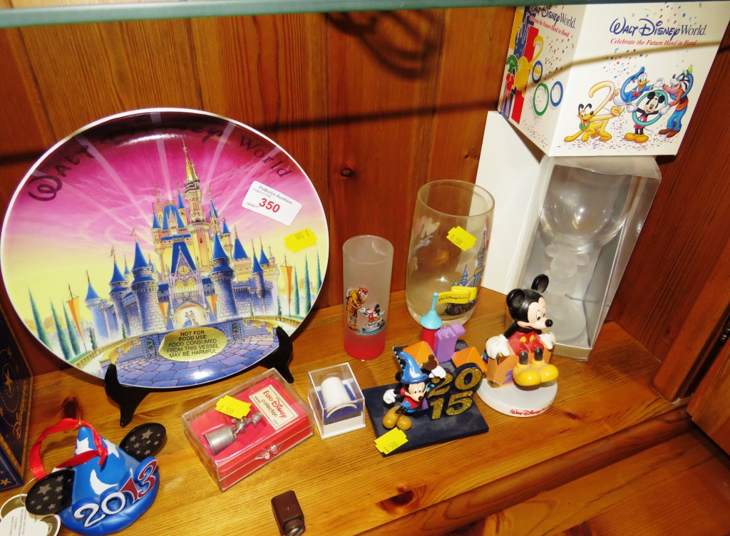 SHELF OF DISNEY SOUVENIRS AND COLLECTABLES INCLUDING DISPLAY PLATE, THIMBLES AND ORNAMENTS - Image 3 of 3