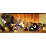 SHELF OF ASSORTED JOINTED TEDDY BEARS INCLUDING BEARS FROM THIMBLE COTTAGE