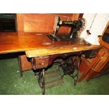 VINTAGE BRADBURY MANUAL SEWING MACHINE SET IN WOODEN SEWING TABLE WITH CAST IRON BASE
