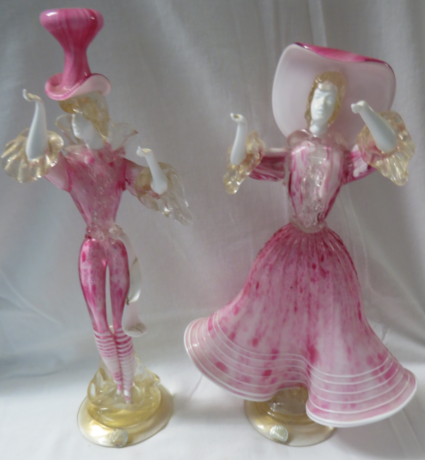 Two Murano glass figures - a man with overlaid pink top hat and underglaze pink glass body with