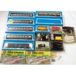 Boxed Airfix Railway System OO scale: A1A Class 31/4 diesel locomotice 54100-6; two 2nd Class