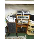 TECHNICS HI-FI INCLUDING STEREO CASSETTE DECK 671, TURNTABLE SL-150 AND RECEIVER SA-5250 (NEED