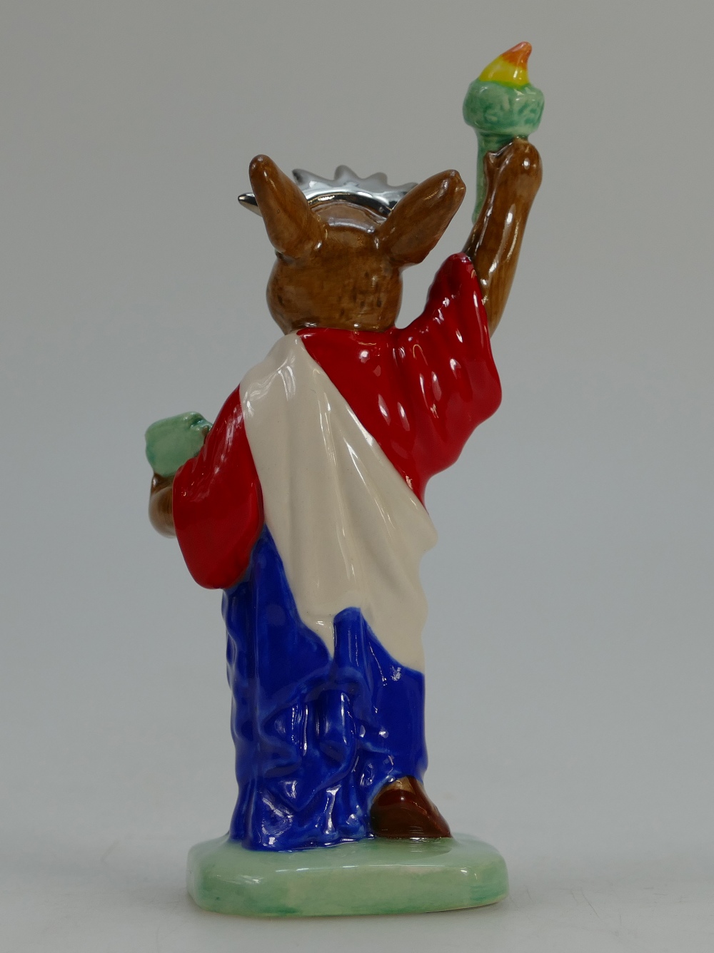 Royal Doulton Bunnykins figure Statue of Liberty DB198 USA special edition boxed. - Image 3 of 3