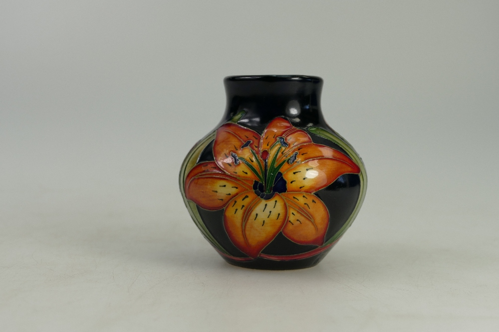 Moorcroft vase decorated in the Tigris Lilies design by Rachel Bishop 2011,