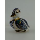 Royal Crown Derby paperweight Sitting Duckling with gold stopper (boxed)