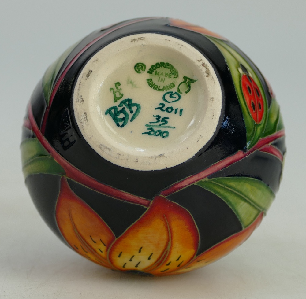 Moorcroft vase decorated in the Tigris Lilies design by Rachel Bishop 2011, - Image 4 of 4