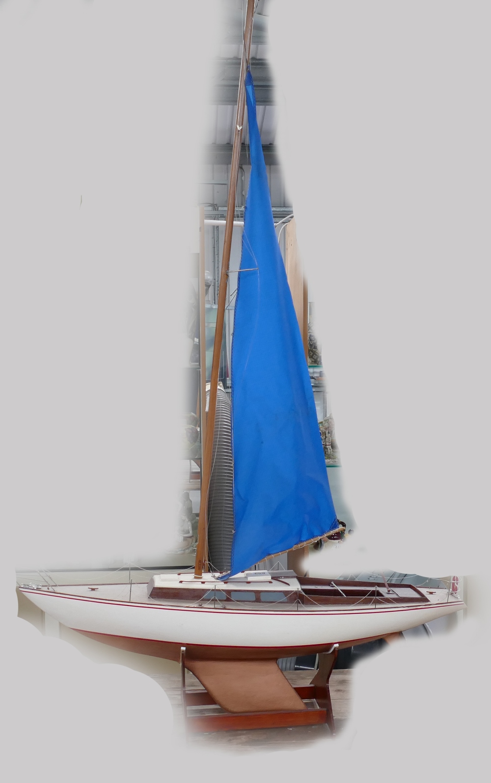 Model of yacht "Optimist" on stand, resi