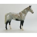 Royal Doulton Hunter Horse in strawberry roan H260