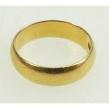 22ct gold wedding ring size L weight 4.
