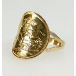 Sovereign gold ring 10.7g size V.