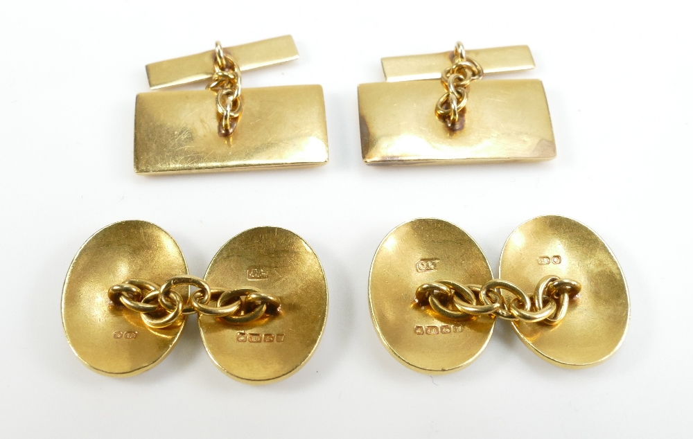 Heavy 18ct gold & enamel hallmarked cuff links (damaged) together with an unmarked pair of yellow - Image 2 of 3