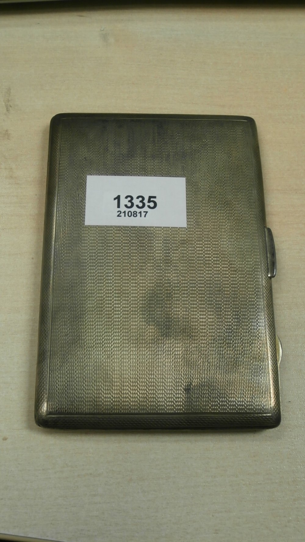 1940 silver cigarette case, engine turned decoration, Birmingham 1943 approx. 6.8oz