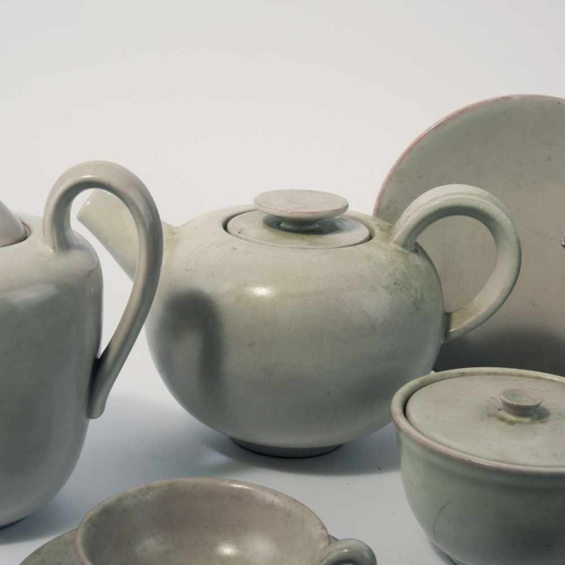 Otto Lindig Teeservice, 1920-25 16 Teile. Teekanne mit Henkelvorrichtung: H. 16,3 cm; Teekanne: H. - Bild 3 aus 7