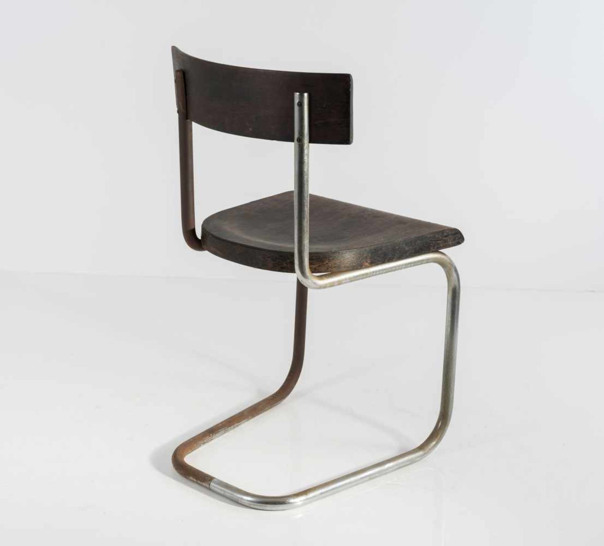 Mart Stam Freischwinger 'B 262', um 1935 H. 79 x 42 x 47,5 cm. Thonet, Frankenberg. Stahlrohr, - Bild 6 aus 7