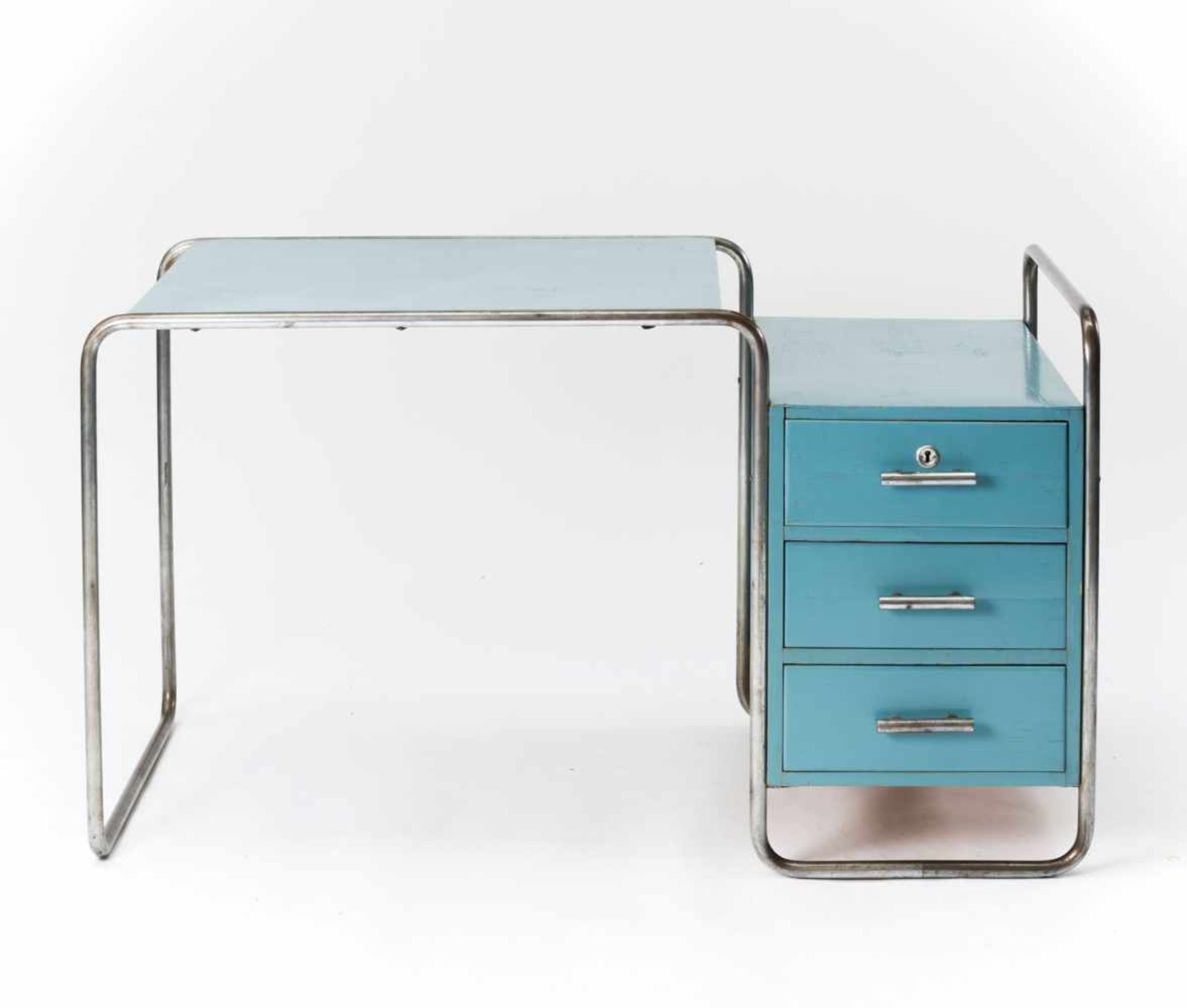 Marcel Breuer Schreibtisch 'B 65', um 1928 H. 74,5 x 130 x 68 cm. Deutschland. Stahlrohr,