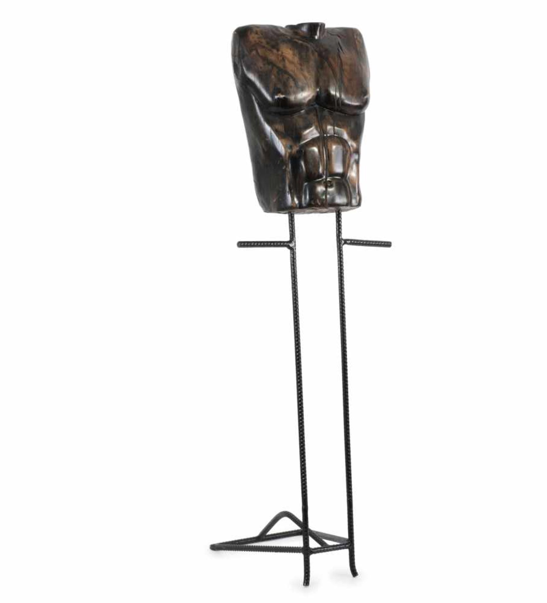 Robert Wettstein Stummer Diener / Skulptur, um 1986 H. 147 x 48 x 40 cm. Anthologie Quartett, Bad
