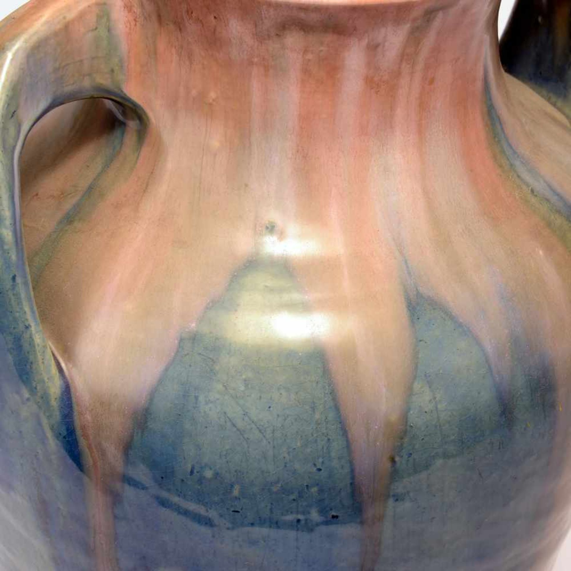 Vase, 1902-1913 Hermann Mutz, Altona H. 36,5 cm. Steingut, blau und braun glasiert. Bez.: MUTZ - Bild 3 aus 3