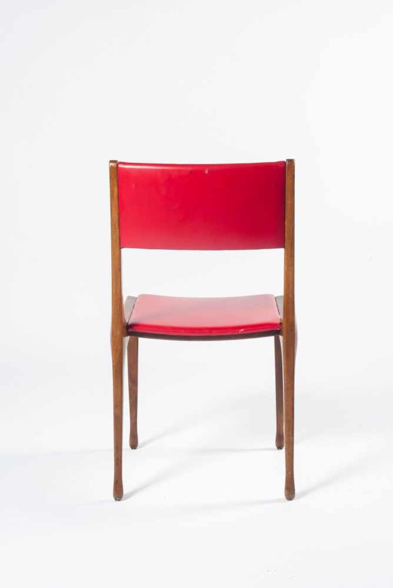 Zwölf Stühle '693', 1950er Jahre Carlo De Carli H. 85,5 x 46 x 51 cm. Cassina, Mailand. Nussholz, - Bild 5 aus 7