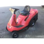 An Efco Hydro EF 72C automatic ride-on lawnmower, the machine with grassbox, sprung seat, etc. (A/F)