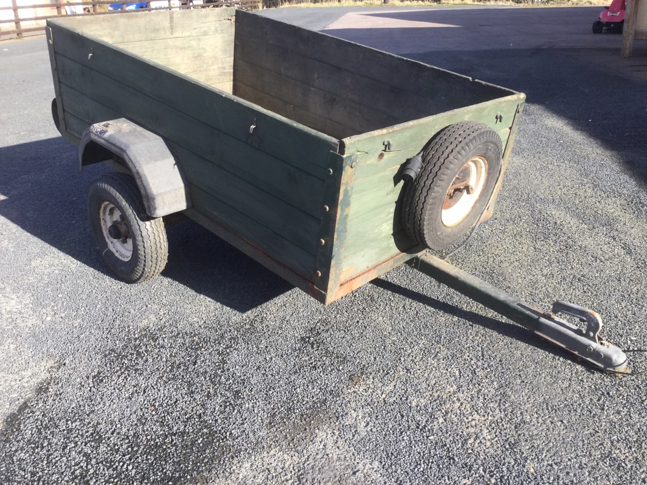 A 5ft wood trailer with boarded sides on single axel, complete with spare wheel and electric hook up - Image 3 of 3