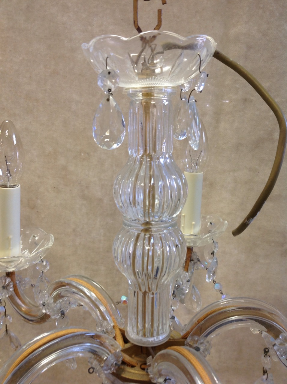 A glass chandelier with eight scrolled branches, hung with festoon crystal drops - Image 2 of 3