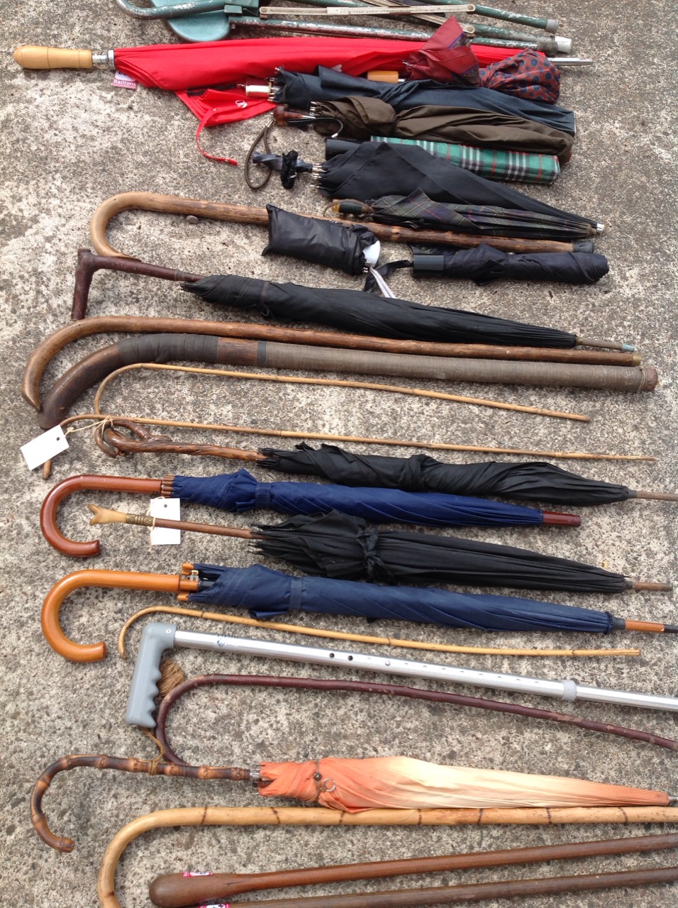 A quantity of walking sticks & umbrellas including ladies, a shooting stick, a vintage tennis racket - Image 3 of 3