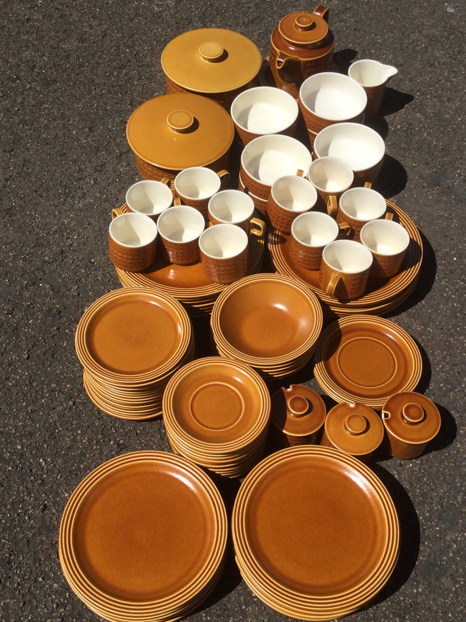 An extensive Hornsea dinner & breakfast set decorated in the Saffron pattern with plates, cups &