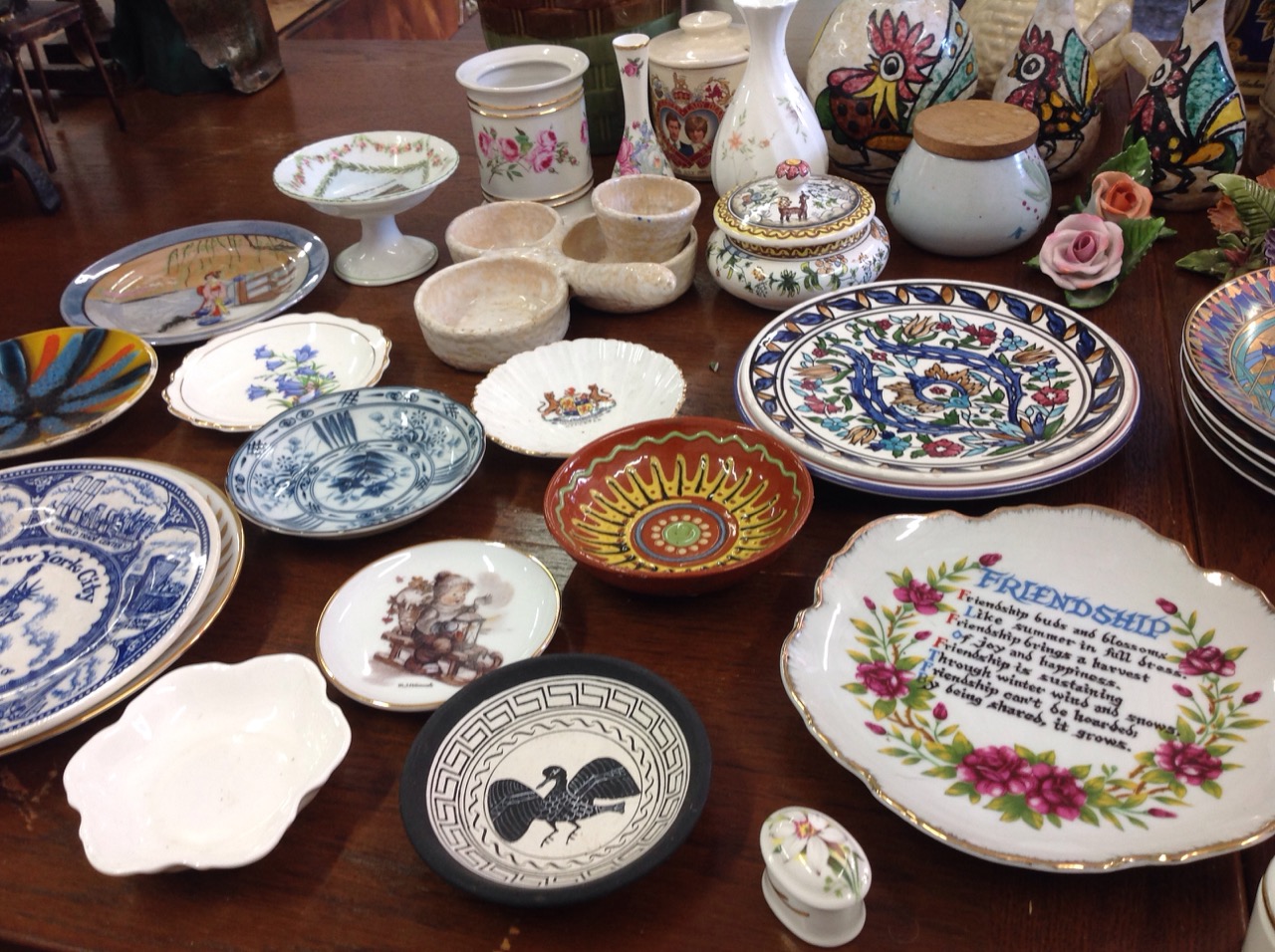 Miscellaneous ceramics - Image 3 of 3