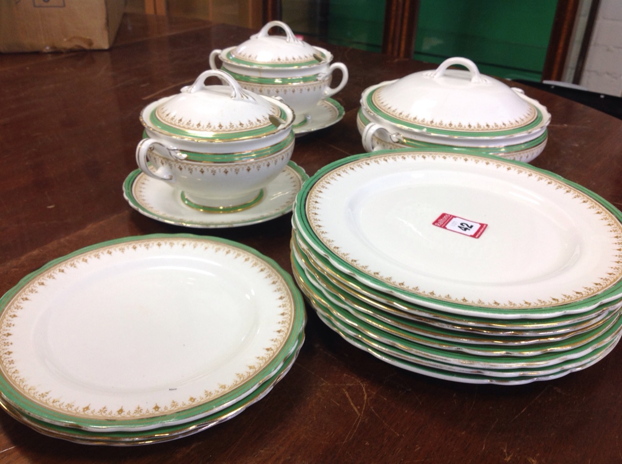 An Aynsley part dinner service with tureens & covers, dinner plates, etc., all decorated - Image 3 of 3