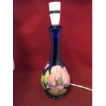 A tube-line Moorcroft tablelamp