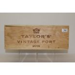 Six bottles - Taylor's Vintage Port 2009,