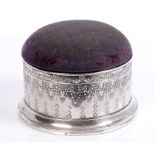 Edwardian silver ring box / pin cushion of circular form,