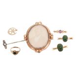 Group antique jewellery - to include a Victorian daguerreotype portrait brooch,