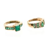 Emerald and diamond dress ring in yellow gold (14k) setting.