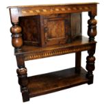 Good quality 17th century-style oak and dog tooth inlay court cupboard with three tiers,