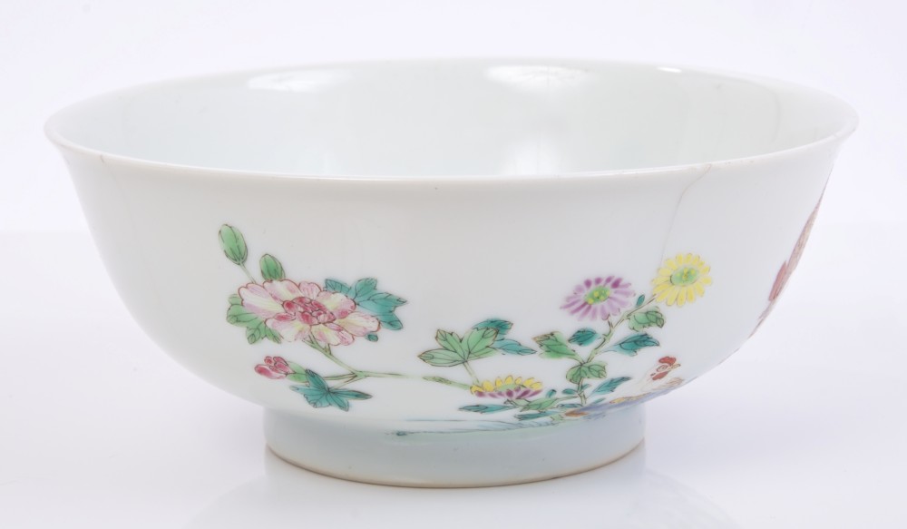 Fine 18th century Chinese 'chicken' bowl with polychrome painted cockerel eating an insect and hen - Image 3 of 17