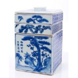 Early 20th century Chinese blue and white porcelain three-section stacking food storage tower of