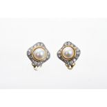 Pair gold (18ct) diamond and cultured pearl earrings, each with a 7.