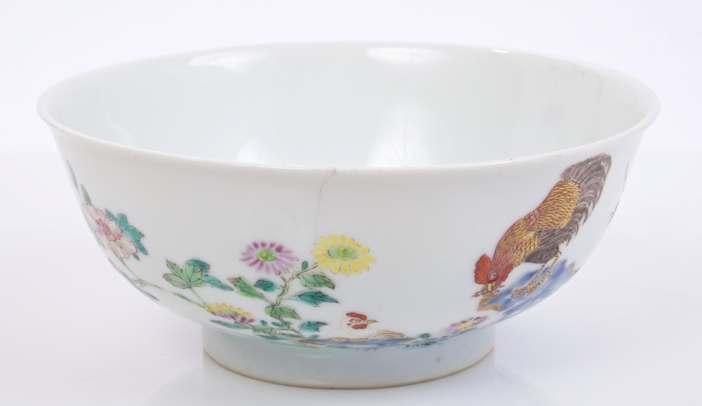 Fine 18th century Chinese 'chicken' bowl with polychrome painted cockerel eating an insect and hen - Image 4 of 17