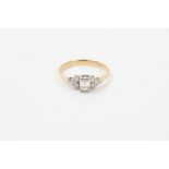 Gold (18ct) diamond ring,