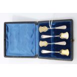 Set of four Victorian feather edge pattern salt shovels with gilt bowls,