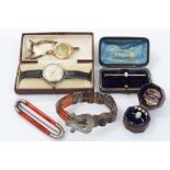 Group of antique jewellery - to include Victorian Scottish agate panel bracelet with engraved